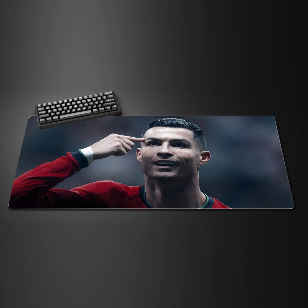 hot team R-rONALDO C Mouse Pad - огляд і ціна Gaming Accessories Table